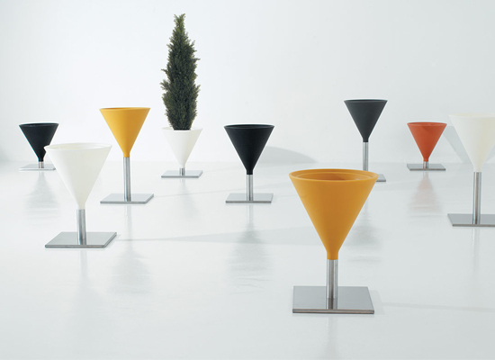 magnuson-kyo-planters